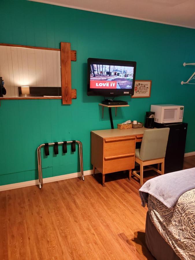 Wolseley Motel Экстерьер фото
