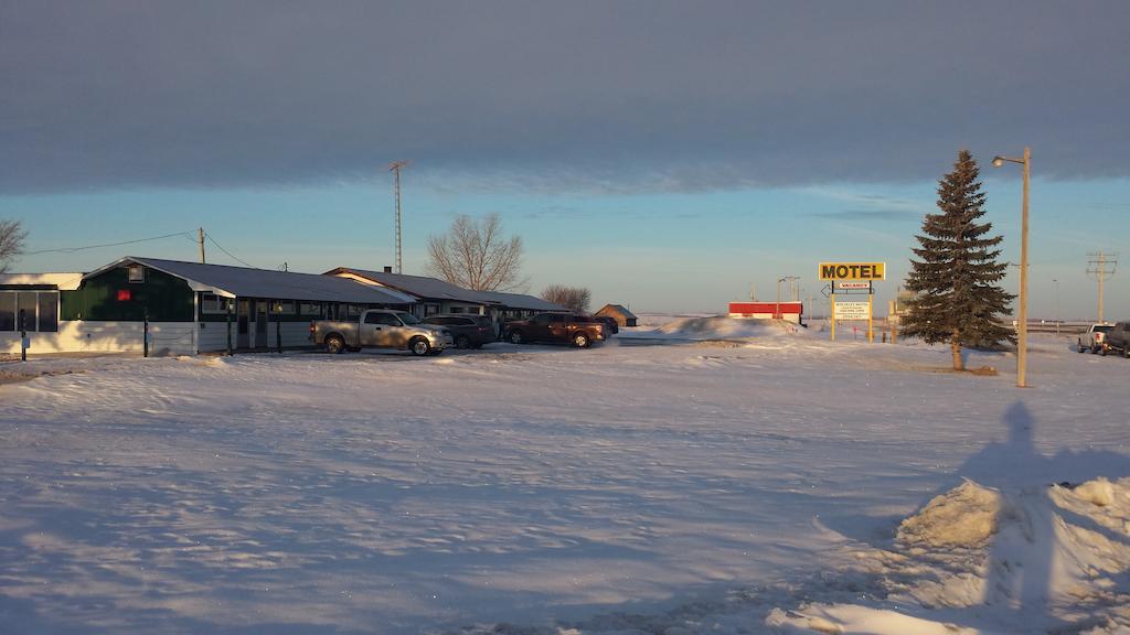 Wolseley Motel Экстерьер фото
